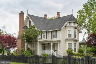 7919 Church St, Middletown, VA 22645