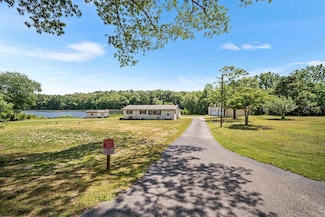 708 E Great Creek Rd, Galloway, NJ 08205