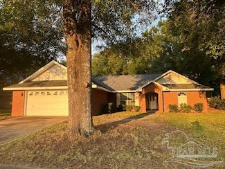 9640 Hummingbird Blvd, Pensacola, FL 32514