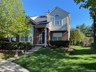 3202 Cameron Cir Unit 24, Walled Lake, MI 48390