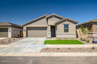 932 W Macaw Dr, Queen Creek, AZ 85140