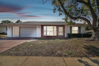 11611 Bear Paw Ln, Port Richey, FL 34668