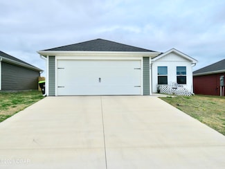 409 Eagle Edge, Duenweg, MO 64841