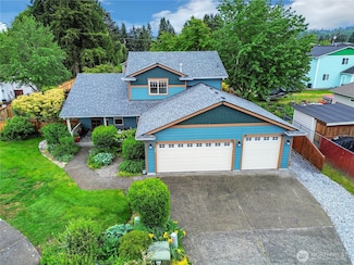 807 21st St NW, Puyallup, WA 98371