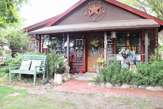 612 S Church Ave, Olathe, CO 81425