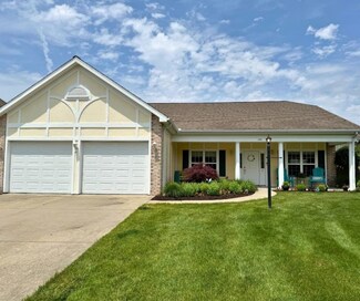 149 Golf Club Ln, Grove City, PA 16127