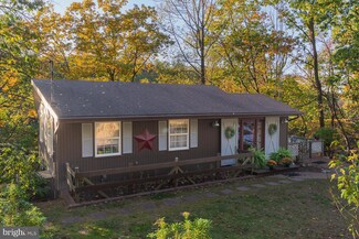 597 Wagon Trail Rd, Harpers Ferry, WV 25425