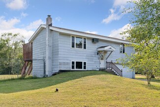 2060 202nd Ave NW, Cedar, MN 55011
