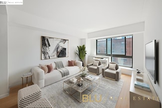 535 W 52nd St Unit 7-F, New York, NY 10019