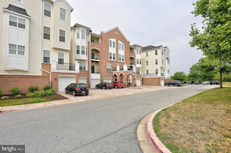 7305 Brookview Rd Unit 403, Elkridge, MD 21075