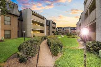 8517 Hearth Dr Unit 31, Houston, TX 77054