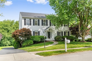 642 Water View Dr, Cranberry Township, PA 16066