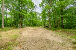 8967 Old Haggard Rd, Morgantown, IN 46160