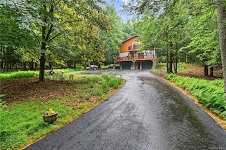 47 Johns Rd, Cochecton, NY 12726