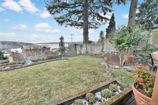 6268 NE 182nd St, Kenmore, WA 98028