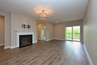 141 Saundersville Rd Unit 1305, Hendersonville, TN 37075