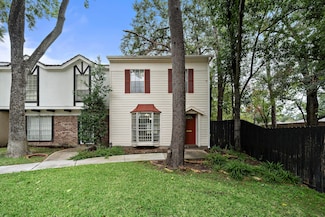 9650 Westview Dr Unit 11, Houston, TX 77055