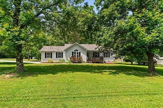 575 Tarvin Rd, Rock Spring, GA 30739