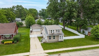 28626 Bock St, Garden City, MI 48135