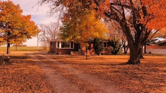 1496 110th Ave, Larned, KS 67550