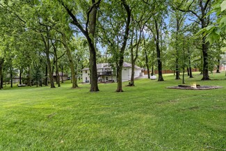 3150 N Skyview Ln, Ozark, MO 65721