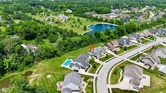5706 Bentbrook Dr, Bargersville, IN 46106