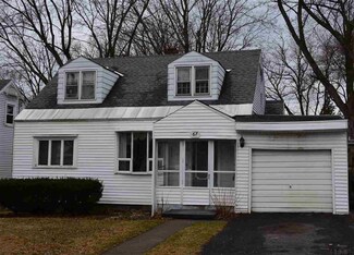 67 Ramsey Place, Albany, NY 12208