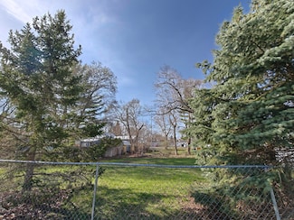 V/L 4th Ave, Manistee, MI 49660