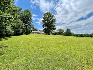 4436 Old Lebanon Rd, Campbellsville, KY 42718