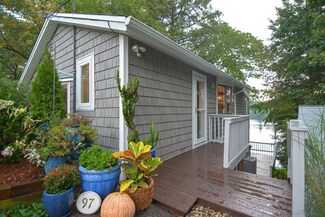 97 Dudley Rd, Wayland, MA 01778