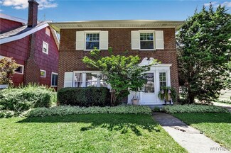 633 Orchard Pkwy, Niagara Falls, NY 14301