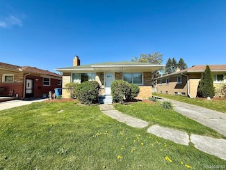 7499 Robindale Ave, Dearborn Heights, MI 48127