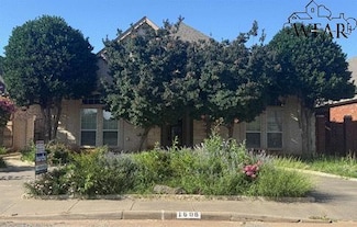 1608 Tanglewood Dr, Wichita Falls, TX 76309