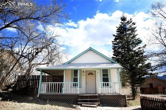 725-727 E Cucharras St, Colorado Springs, CO 80903