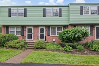 303 Laporte Ct, Cranberry Township, PA 16066