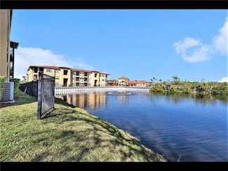 4333 Bayside Village Dr Unit 310, Tampa, FL 33615