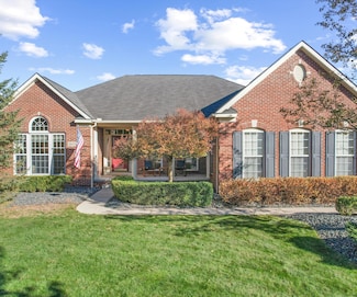 26574 Blackwood Ct Unit 56, South Lyon, MI 48178