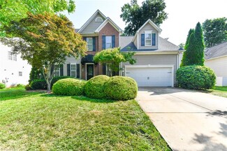 4385 Southern Oak Dr, High Point, NC 27265