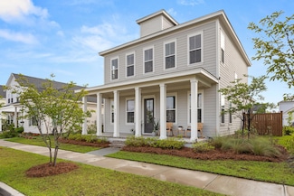716 Triangle Ln, Summerville, SC 29486