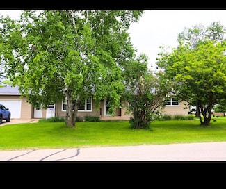 403 Butternut Ave, Wausaukee, WI 54177
