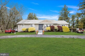 11 Washington Crossing Pe Rd, Pennington, NJ 08534