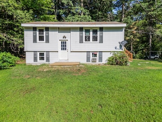 62 Emery Cir, Buxton, ME 04093