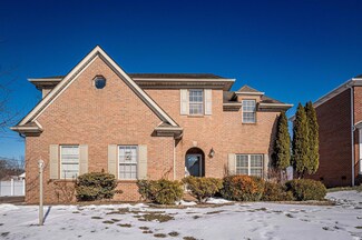 3250 Cobblefield Dr, Evansville, IN 47711