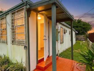 3003 NW 45th St Unit A, Miami, FL 33142