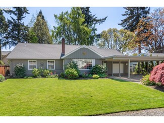 2320 Oakway Terrace, Eugene, OR 97401