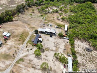 15323 Wheeler Rd, Atascosa, TX 78002