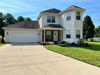5839 Buchanan Ct, Columbus, IN 47203