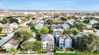 2809 Bernardo de Galvez Ave, Galveston, TX 77550