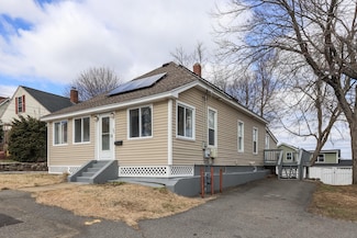 50 Hillcrest Ave, Manchester, NH 03103