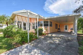 72 Tropical Falls Dr, Ormond Beach, FL 32174